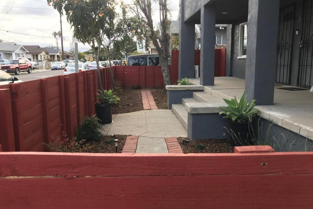 2Bed 1Bath Close To Downtown Lb, La And Oc. لونغ بيتش، كاليفورنيا المظهر الخارجي الصورة
